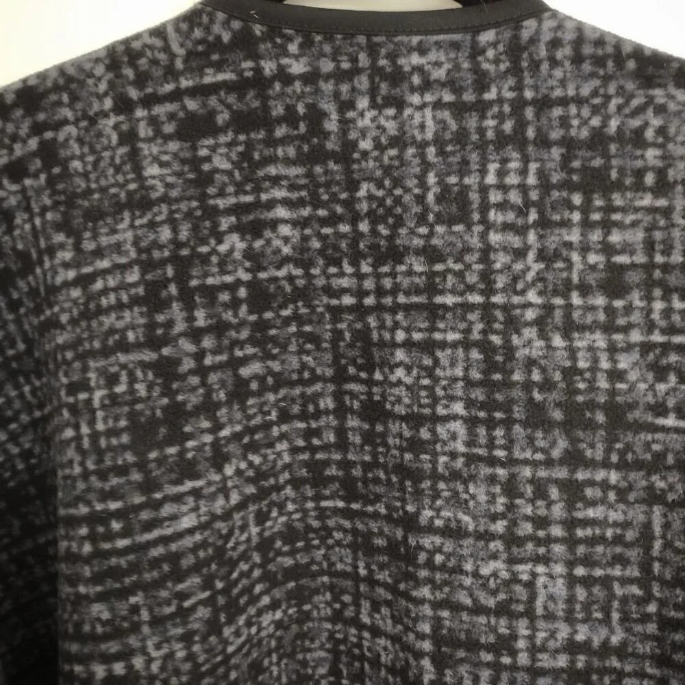 Ike Behar Womens Reversible Poncho Black Grey Crosshatch Pattern Open Front Wrap - Picture 6 of 8